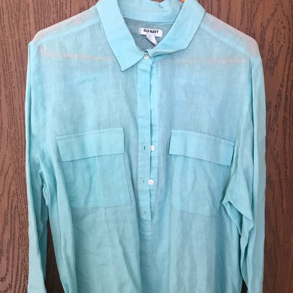 Women’s Old Navy blouse